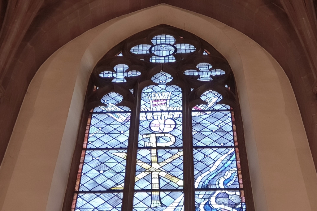 Dreikönigskirche Altarfenster