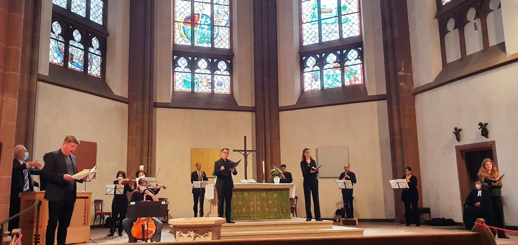 Kantatengottesdienst in der Dreikönigskirche Frankfurt am Main unter "Corona-Bedingungen" im Juni 2021 zur Kirchenvorstandswahl