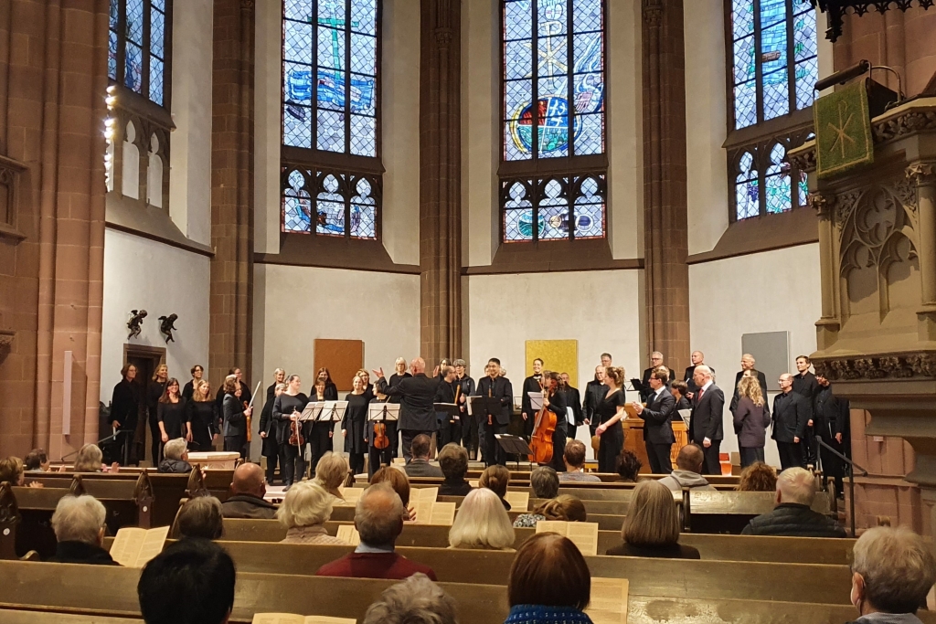 Chorkonzert des Kurt-Thomas-Kammerchores zum Tag der Deutschen Einheit in der Dreikönigskirche